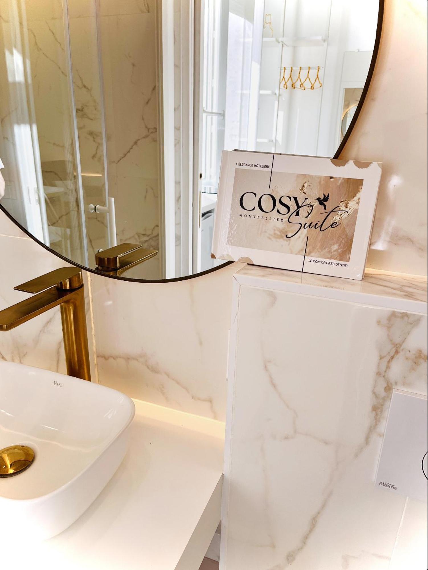 Cosy Suite - Elegance & Calme En Hyper-Centre Montpellier Kültér fotó